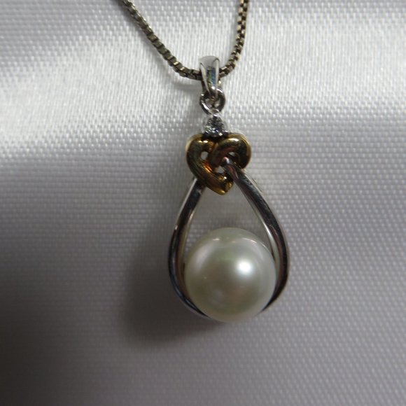 Cherish Jewelry Necklace Earring Setsilver And Pearls 8 New Poshmark